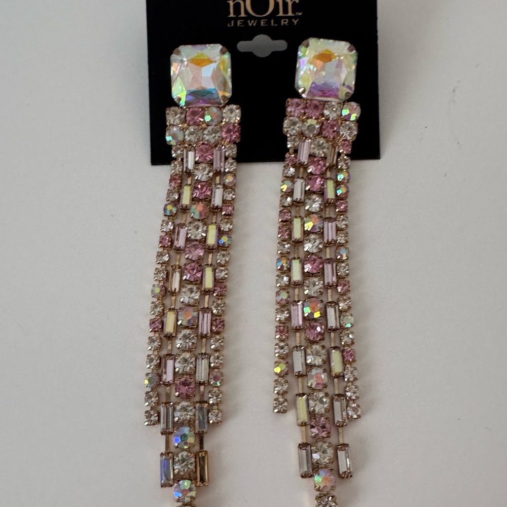 nOir Jewelry Pink and Gold Dangle Earrings